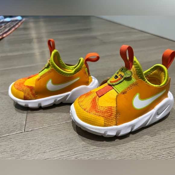 Toddler Nike's, size 5C US 4.5 UK - Picture 4 of 6